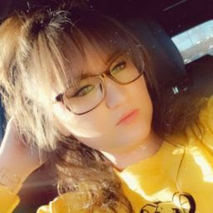 Meet your Posher, Izzy